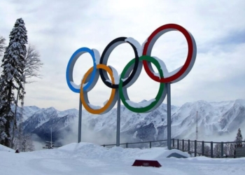 дев’ять спортсменів