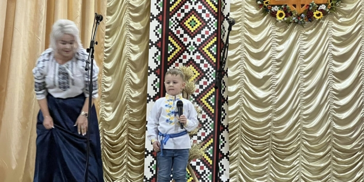 Фестиваль «Різдвяні дзвони 2026» на Підгаєччині підтримав ЗСУ