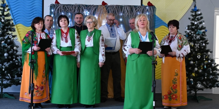 У Ланівцях відбувся мистецько-християнський захід «Колядує Лановеччина»