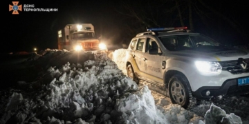 залучалися до ліквідації наслідків негоди