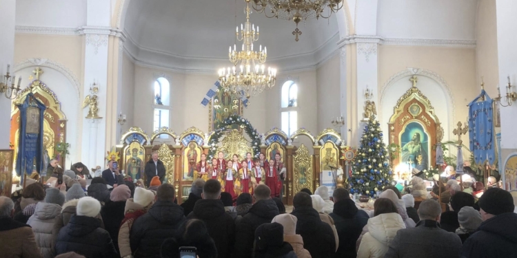 У Білецькій громаді провели Розколяду на підтримку ЗСУ