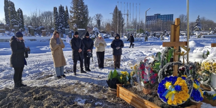 У Тернополі започатковують ініціатива опіки над могилами воїнів, які не мали родини