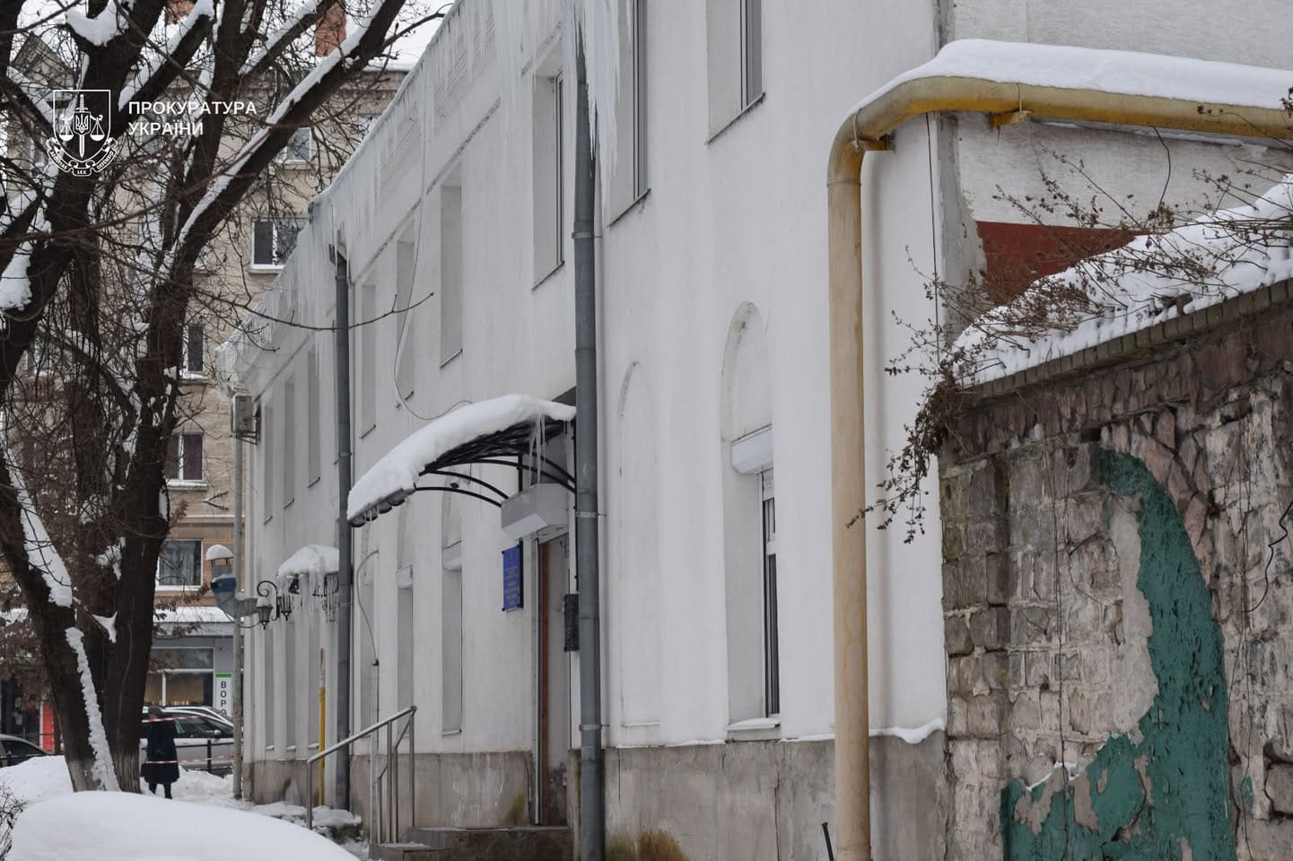 Прокуратура через суд вимагає охоронний договір для Єврейського шпиталю XIX століття у Тернополі