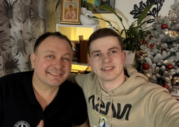 шостим сином