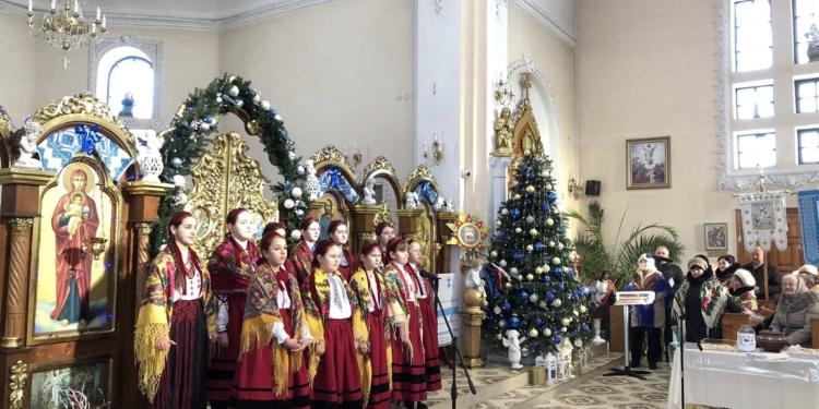 У Білецькій громаді провели Розколяду на підтримку ЗСУ