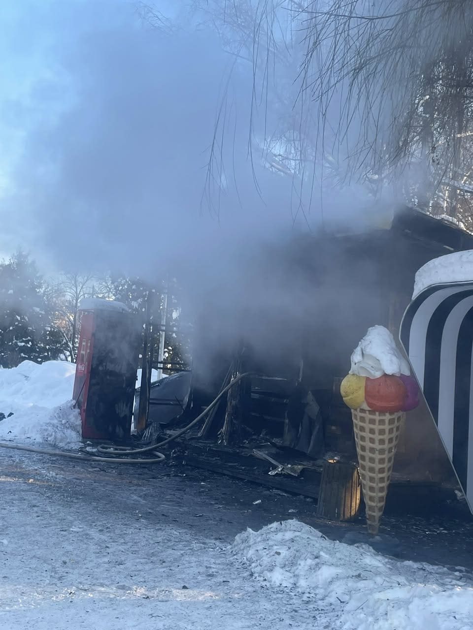 В Тернополі у парку Шевченка горів кіоск з бургерами