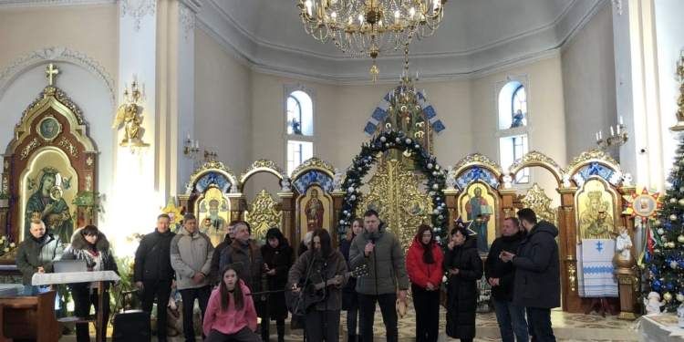 У Білецькій громаді провели Розколяду на підтримку ЗСУ