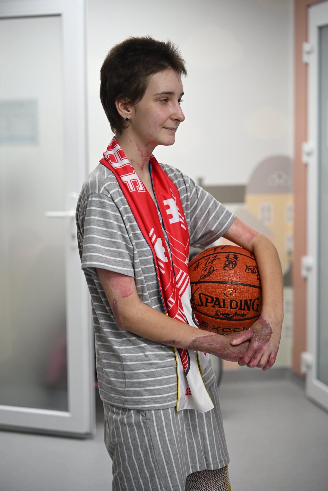 Президент БК «Рівне» Сергій Ліщук відвідав поранену під час обстрілу Тернополя юну баскетболістку