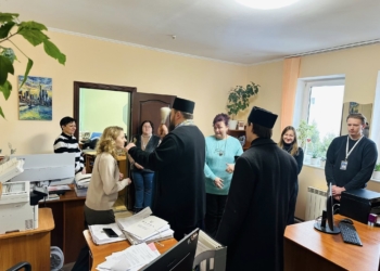 Різдвяна коляда та молитва: духовенство привітало «Тернопільміськгаз» зі святами