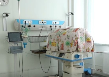 виявили новонароджену дівчинку