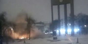 У Львові шахед впав на дитячий майданчик в центрі міста