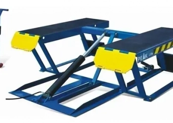 Підйомник для авто