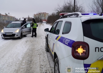 На Тернопільщині зросла кількість водіїв, які сідають за кермо попри заборону суду