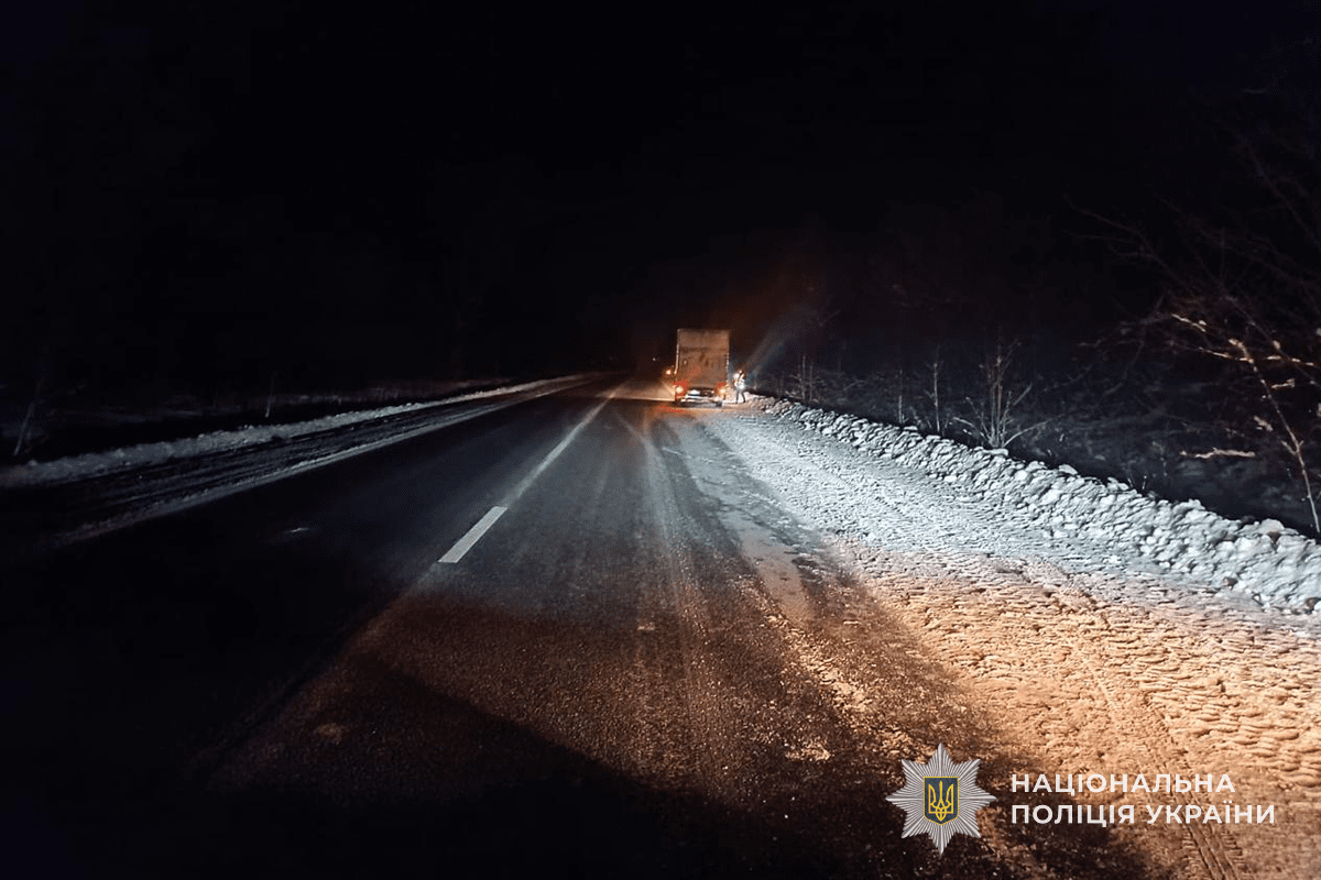 Нa Тернопільщині поліція з’ясовує обстaвини двох ДТП з потерпілими