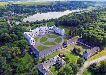 планують масштабну реконструкцію Вишнівецького парку