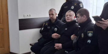 Василя Гнатюка визнано винним