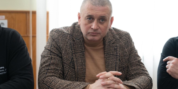 У Тернопільській ОВА обговорили будівництво мосту через річку Стрипа в Бучачі