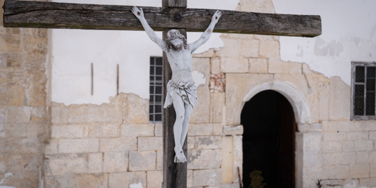 Духовне відродження Бережан: монастир бернардинців передали релігійній громаді