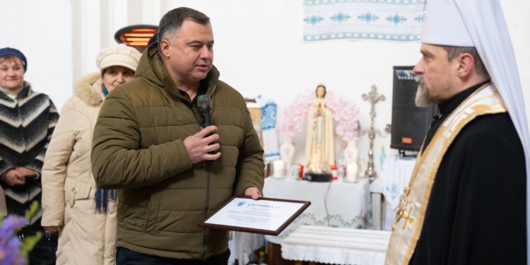 Духовне відродження Бережан: монастир бернардинців передали релігійній громаді