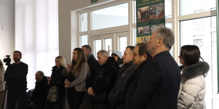 У Тернополі презентували мистецький проєкт «Австралійське літо посеред української зими»