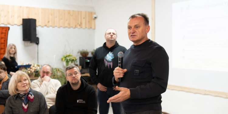 Від замків до цифровізації: як на Тернопільщині планують розвивати туристичну галузь