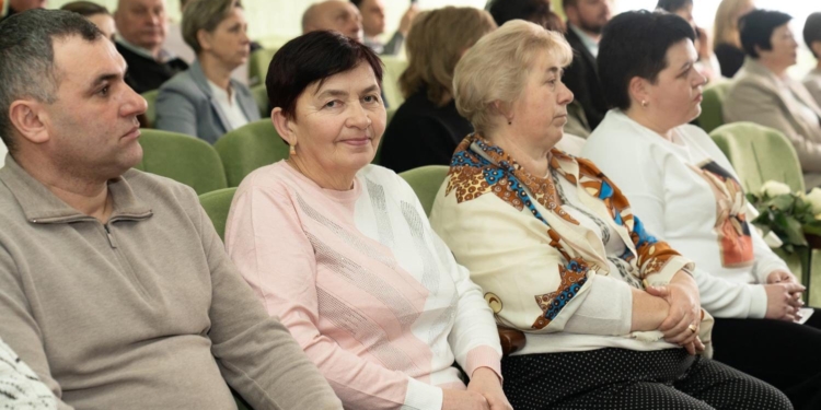 Учитель року – 2026: на Тернопільщині визначили найкращих педагогів області