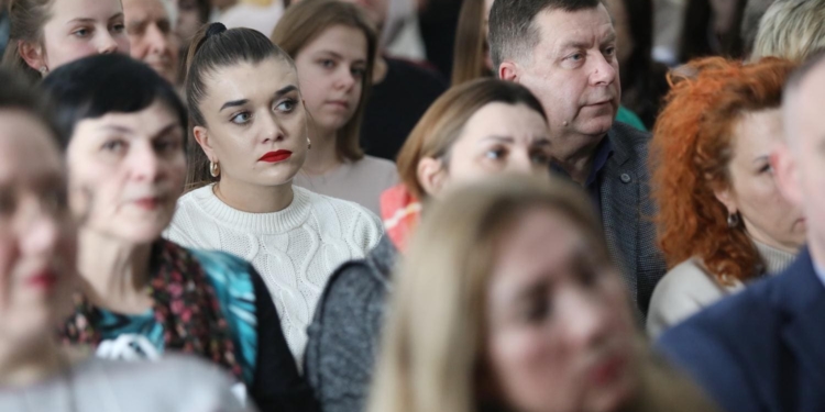 У Тернополі презентували останню книгу Ірини Фаріон «Мова і мовознавці»