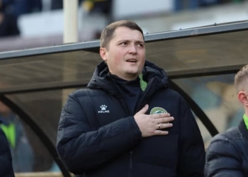 завершення співпраці з тренером