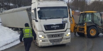 ледь не перевернувся