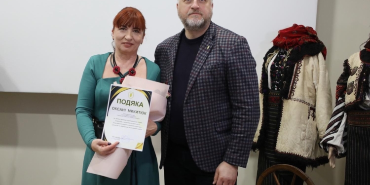 У Тернополі презентували останню книгу Ірини Фаріон «Мова і мовознавці»