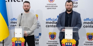 пліч-о-пліч