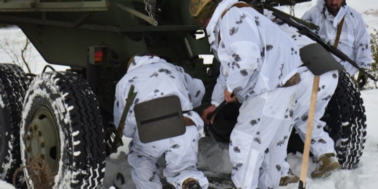 Зимовий гарт: Тернопільські артилеристи відшліфовують майстерність (Фото)