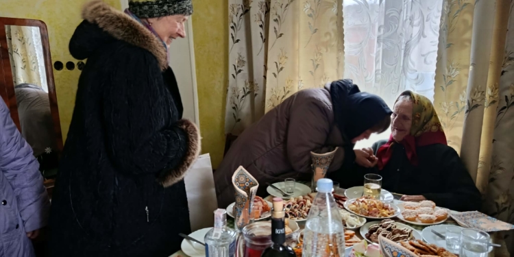 Століття мудрості та віри: жителька села Глещава на Тернопіллі відсвяткувала 100-річний ювілей