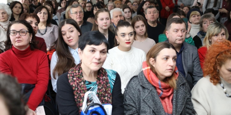 У Тернополі презентували останню книгу Ірини Фаріон «Мова і мовознавці»