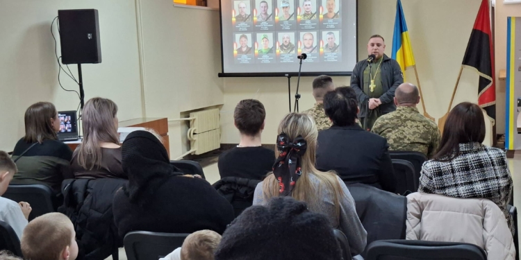 Посмертна шана Героям: у Тернополі вшанували пам’ять десяти воїнів 33-ї бригади