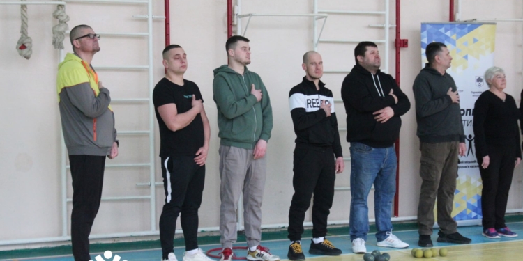 «Разом у грі»: у Тернополі ветерани та люди з інвалідністю змагалися у турнірі з петанку