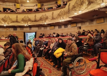 організовано особливу мандрівку