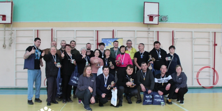 Разом у грі