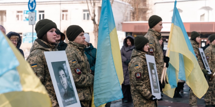 Небесна Сотня тримає небо: Тернопіль вшанував 12-ту річницю подвигу Героїв