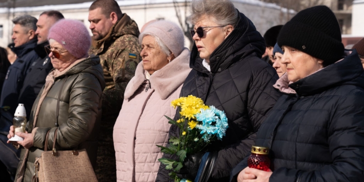 Небесна Сотня тримає небо: Тернопіль вшанував 12-ту річницю подвигу Героїв