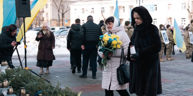 Небесна Сотня тримає небо: Тернопіль вшанував 12-ту річницю подвигу Героїв