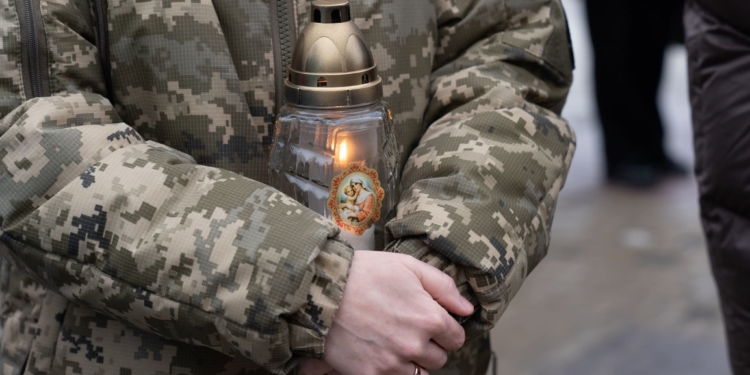 Чотири роки повномасштабної стійкості: Тернопільщина вшанувала пам’ять Героїв у Національний день молитви