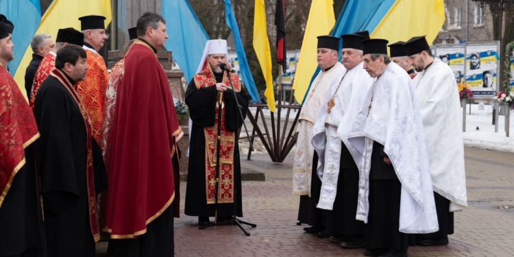 Чотири роки повномасштабної стійкості: Тернопільщина вшанувала пам’ять Героїв у Національний день молитви