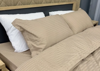 постільна білизна на резинці