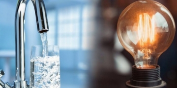 Світло і вода