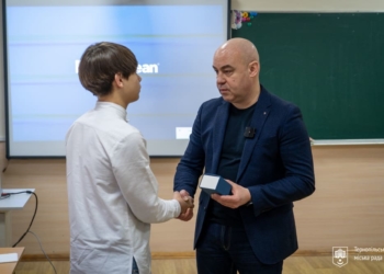 Дмитро Стояновський