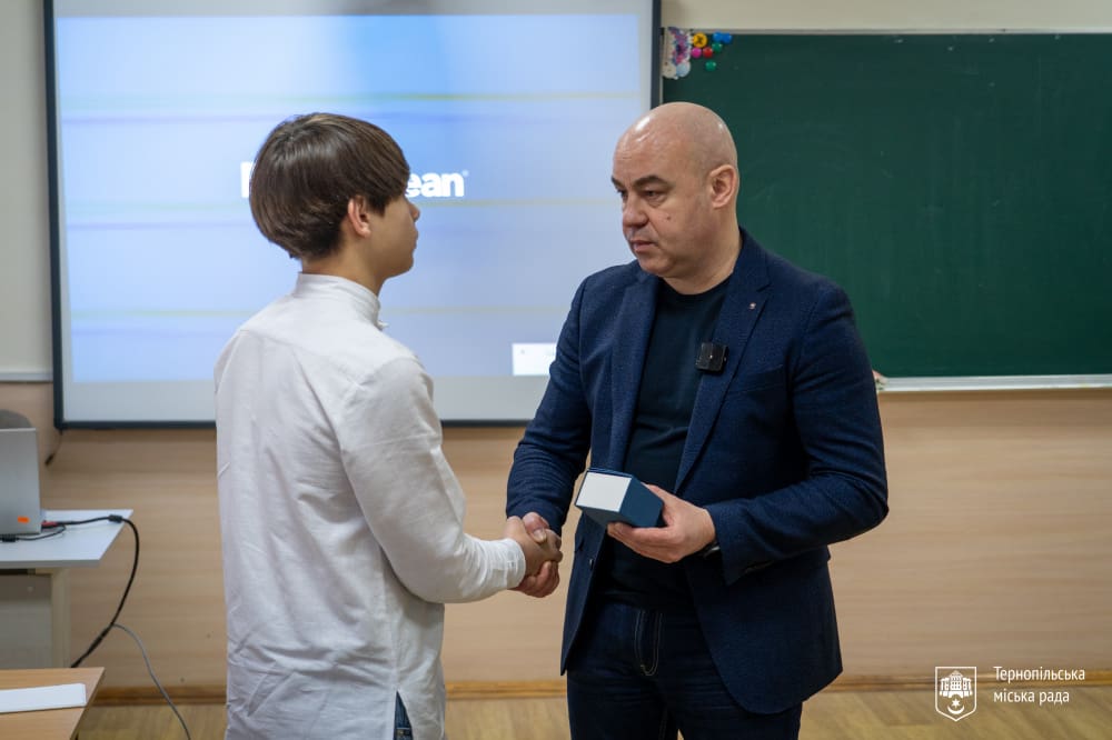 Дмитро Стояновський