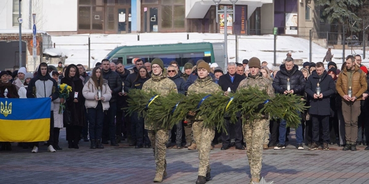 Небесна Сотня тримає небо: Тернопіль вшанував 12-ту річницю подвигу Героїв