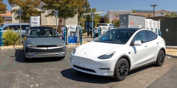 Родина Андрія Левківа оновила сімейний автопарк