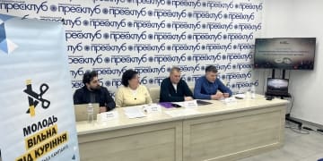 Вулиці Тернополя очистили від незаконної реклами нікотинових снюсів